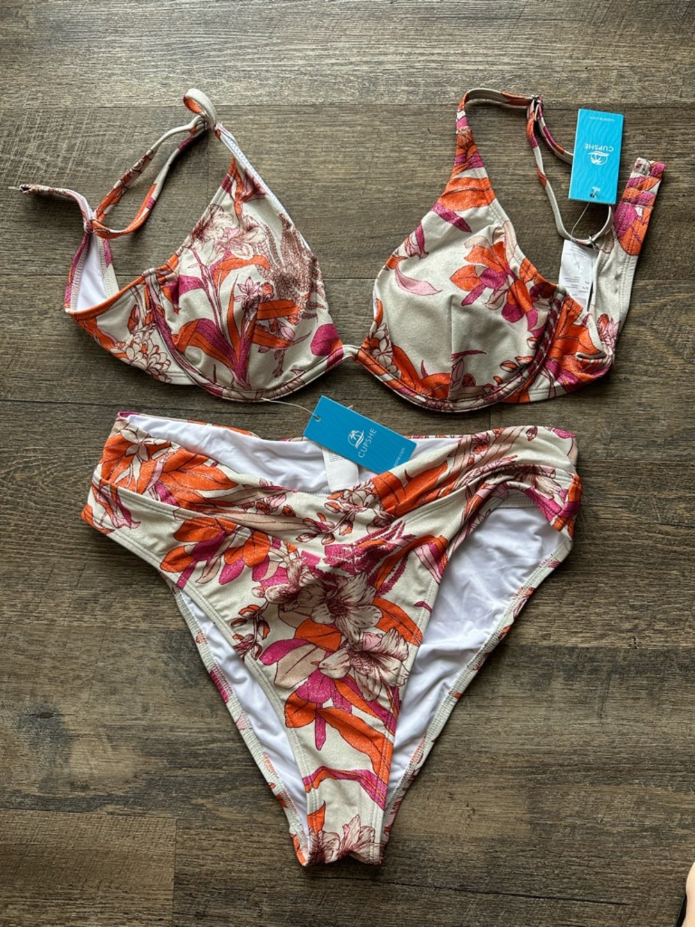 Cupshe Floral Bikini Set in Cream, Orange & Pink
